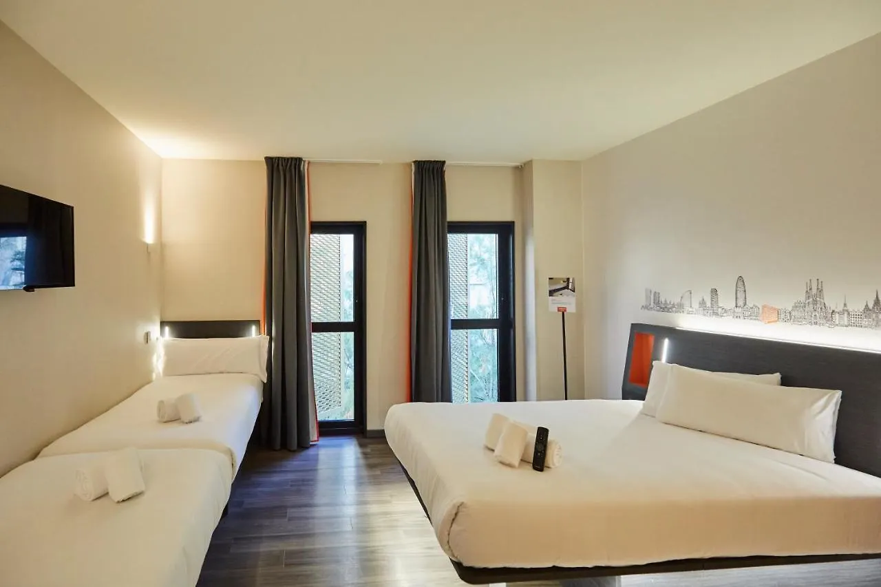 Easyhotel Barcelona Fira Hospitalet de Llobregat