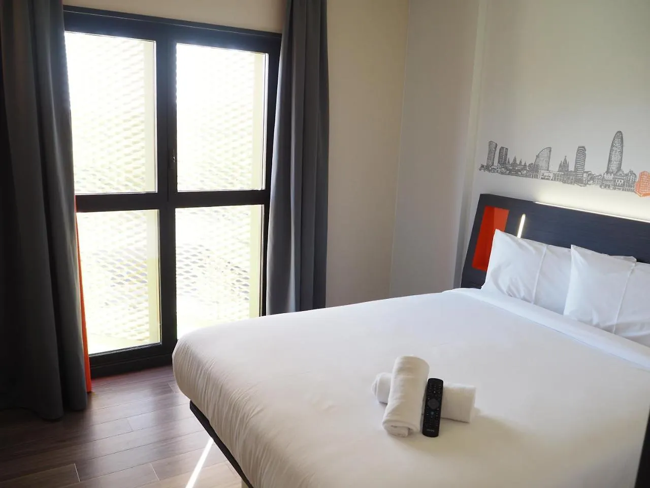 Easyhotel Barcelona Fira Hospitalet de Llobregat Szálloda