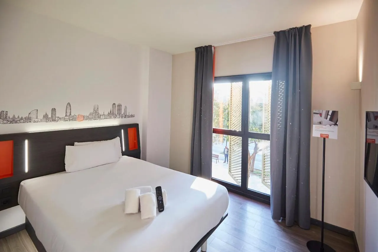 Easyhotel Barcelona Fira Hospitalet de Llobregat